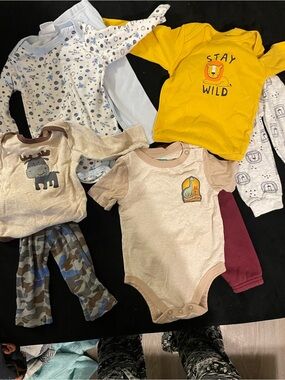 4 
6-9 months baby outfits mixed brands